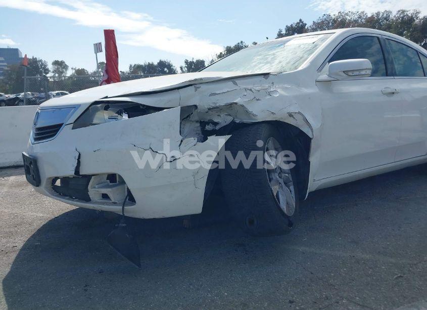 Photo 6 of 2012 Acura Tl 3.5 (VIN 19UUA8F58CA025079)