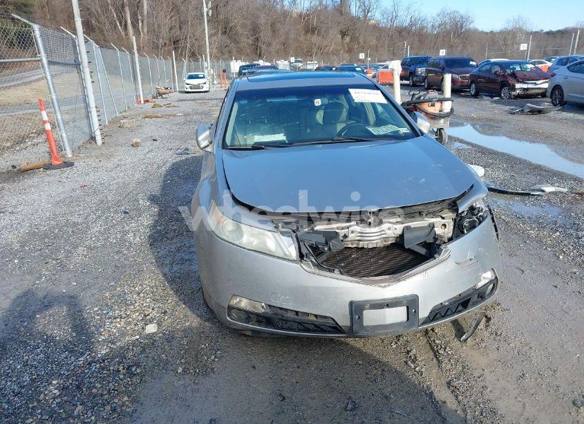 Photo 12 of 2010 Acura Tl 3.5 (VIN 19UUA8F59AA009518)