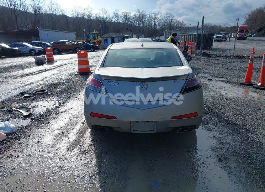 Photo 16 of 2010 Acura Tl 3.5 (VIN 19UUA8F59AA009518)