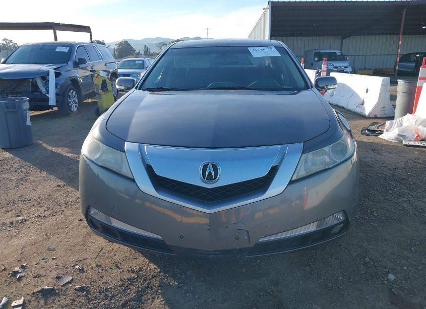 Photo 13 of 2010 Acura Tl 3.5 (VIN 19UUA8F59AA020972)