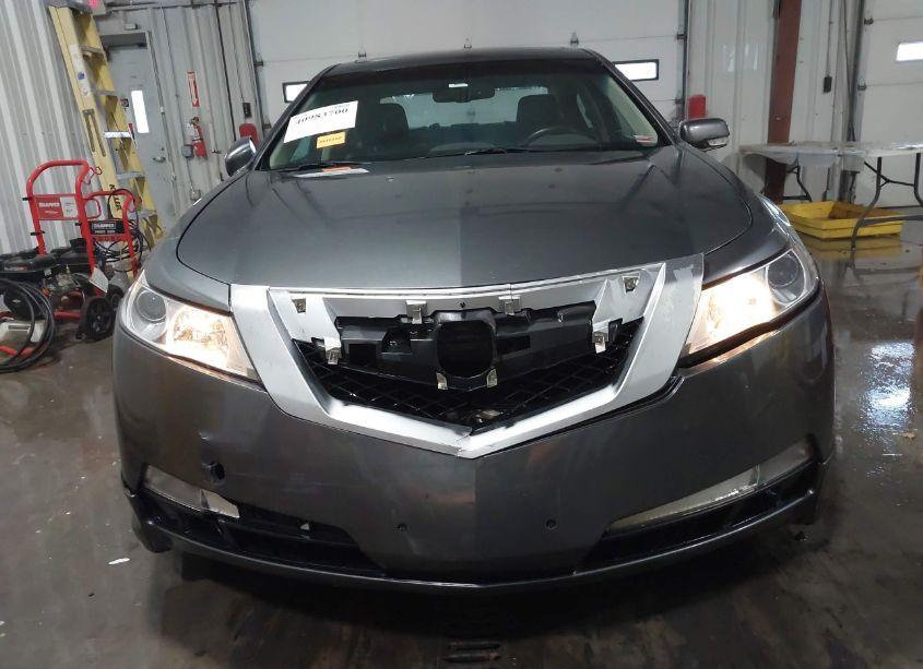 Photo 6 of 2010 Acura Tl 3.5 (VIN 19UUA8F59AA024732)