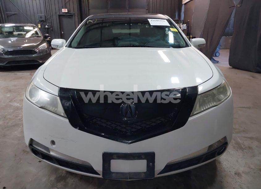 Photo 13 of 2010 Acura Tl 3.5 (VIN 19UUA8F59AA026240)