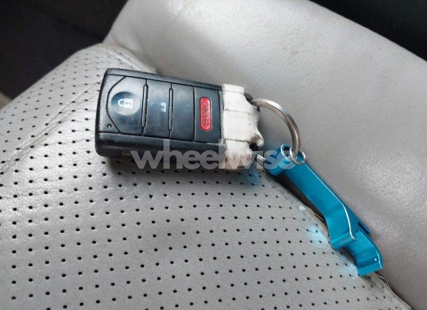 Photo 11 of 2009 Acura Tl 3.7/TECH HPT (VIN 19UUA96559A004205)