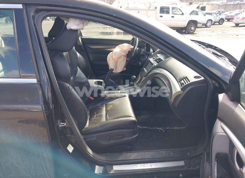 Photo 5 of 2010 Acura Tl 3.7 (VIN 19UUA9F26AA000786)