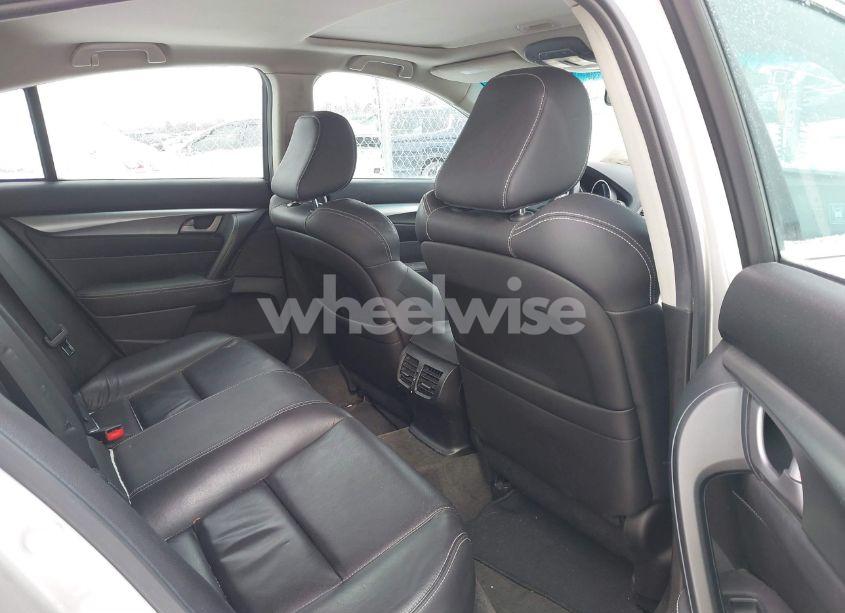 Photo 8 of 2010 Acura Tl 3.7 (VIN 19UUA9F27AA005530)