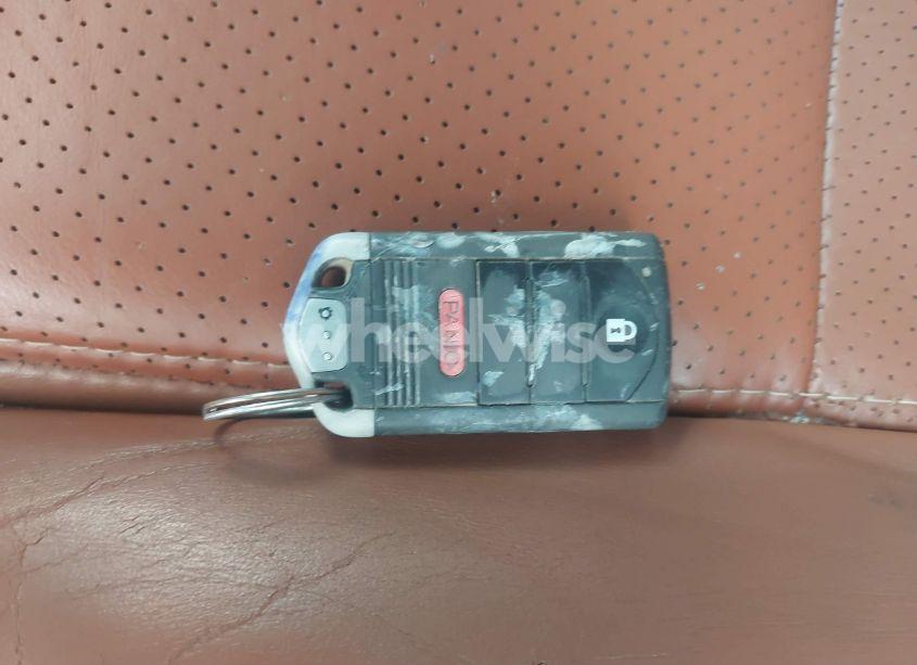 Photo 11 of 2010 Acura Tl 3.7 (VIN 19UUA9F50AA006979)