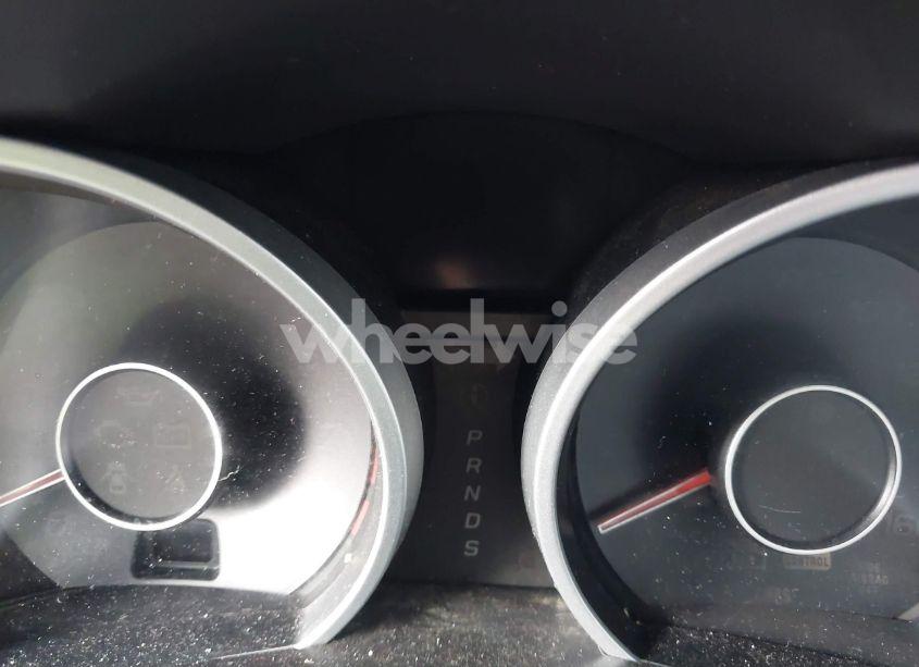 Photo 7 of 2010 Acura Tl 3.7 (VIN 19UUA9F52AA008099)