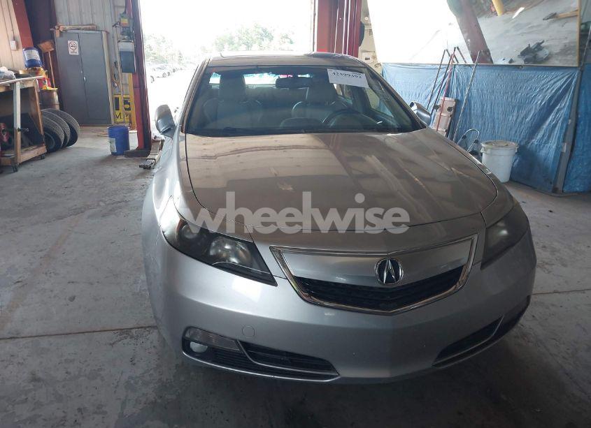 Photo 13 of 2012 Acura Tl 3.7 (VIN 19UUA9F53CA010575)