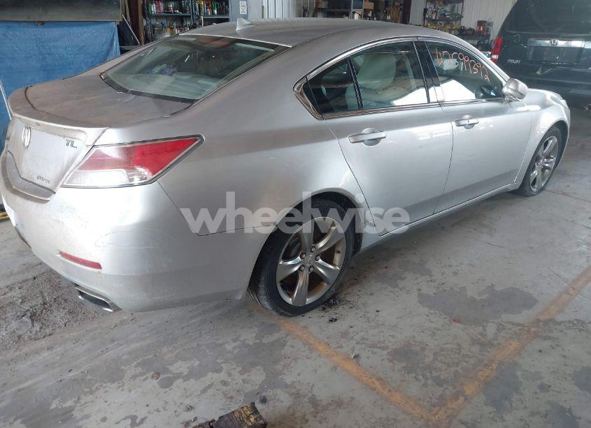 Photo 4 of 2012 Acura Tl 3.7 (VIN 19UUA9F53CA010575)
