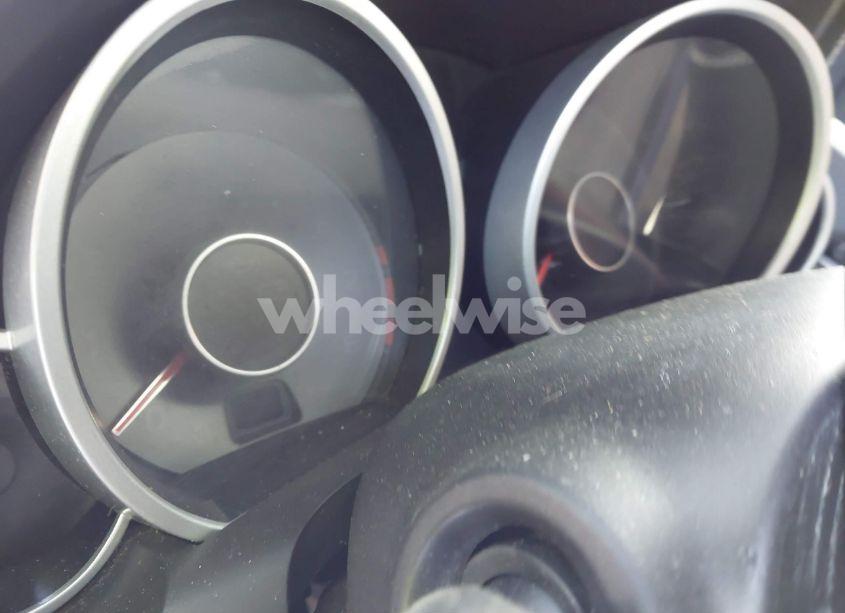 Photo 7 of 2010 Acura Tl 3.7 (VIN 19UUA9F54AA006550)