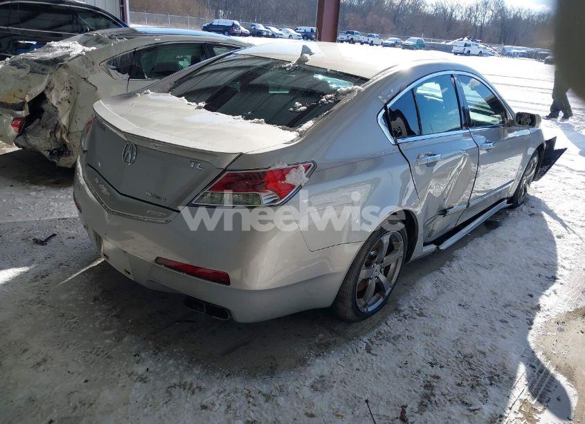 Photo 4 of 2010 Acura Tl 3.7 (VIN 19UUA9F55AA008520)