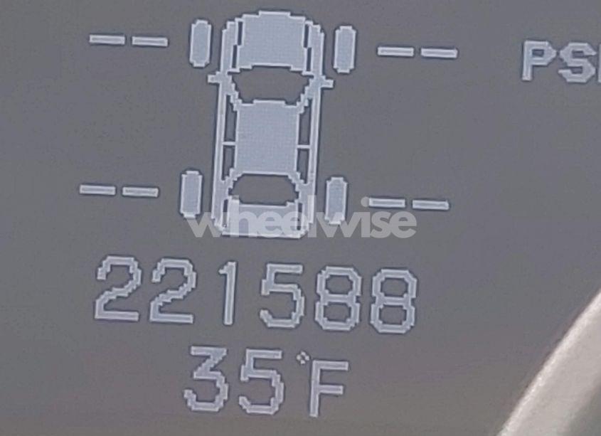 Photo 15 of 2010 Acura Tl 3.7 (VIN 19UUA9F55AA008906)