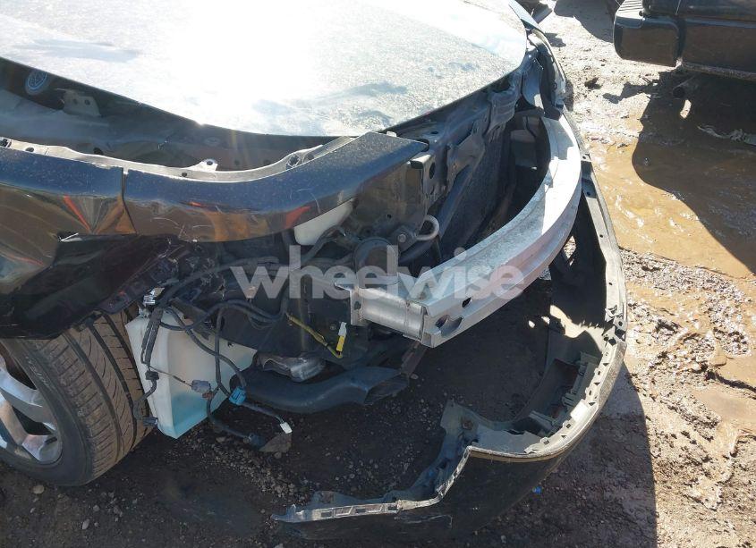 Photo 18 of 2010 Acura Tl 3.7 (VIN 19UUA9F56AA001379)