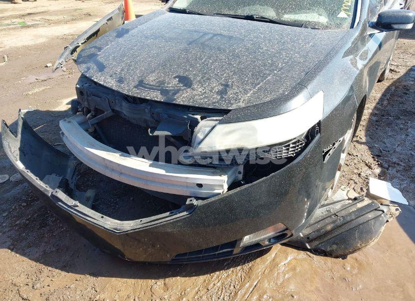 Photo 6 of 2010 Acura Tl 3.7 (VIN 19UUA9F56AA001379)