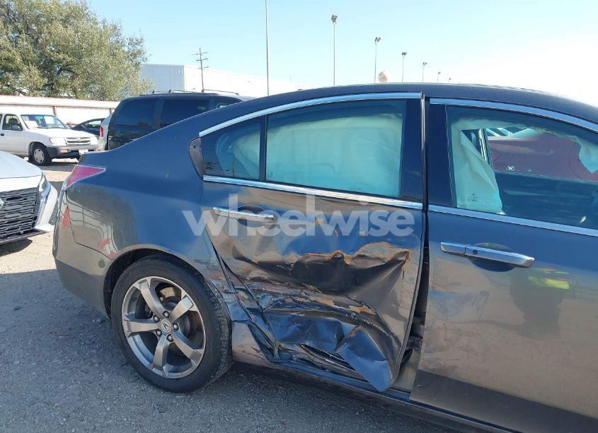 Photo 6 of 2010 Acura Tl 3.7 (VIN 19UUA9F56AA004671)