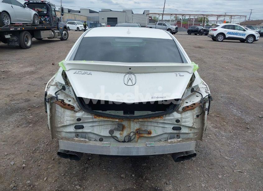 Photo 16 of 2010 Acura Tl 3.7 (VIN 19UUA9F56AA009658)