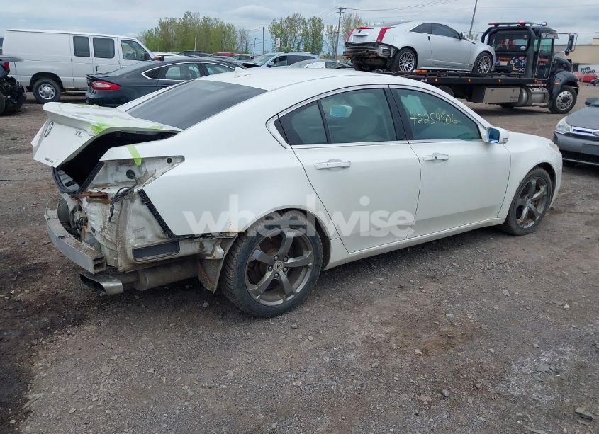 Photo 4 of 2010 Acura Tl 3.7 (VIN 19UUA9F56AA009658)