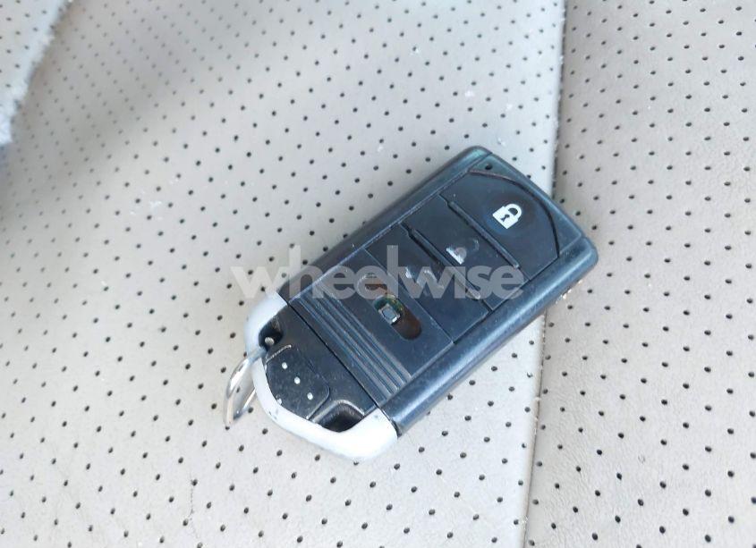 Photo 11 of 2012 Acura Tl 3.7 (VIN 19UUA9F5XCA001386)