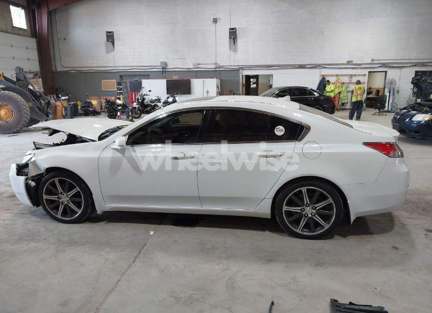 Photo 14 of 2012 Acura Tl 3.7 (VIN 19UUA9F75CA011115)