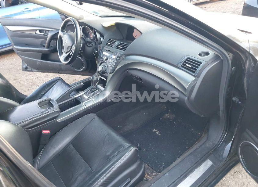 Photo 5 of 2012 Acura Tl 3.7 (VIN 19UUA9F78CA001050)