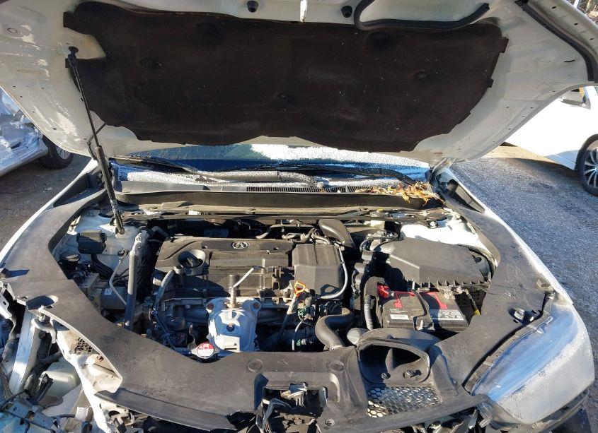 Photo 10 of 2018 Acura Tlx (VIN 19UUB1F30JA002850)