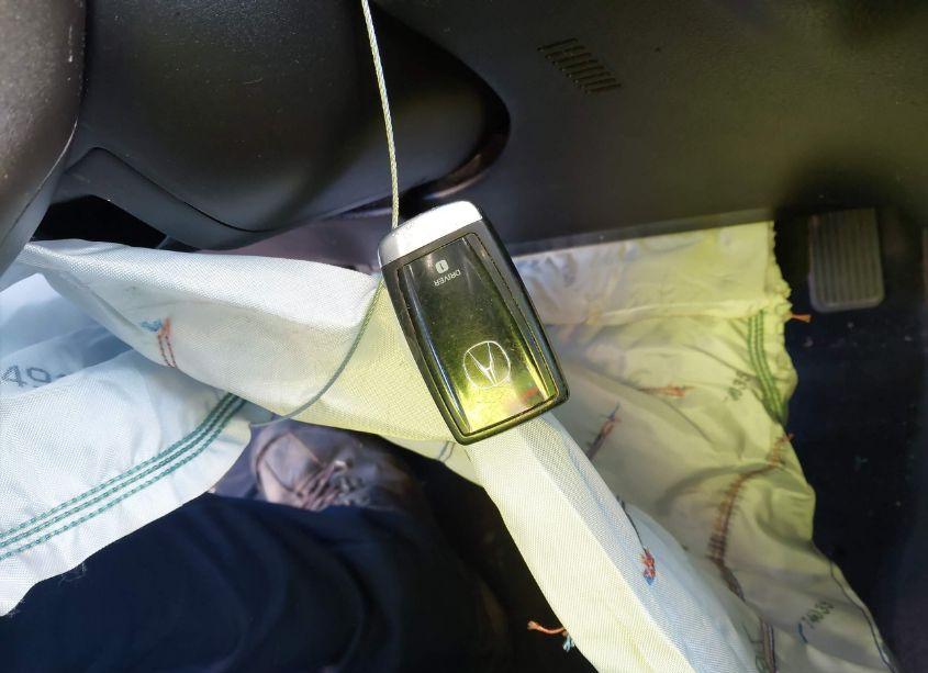 Photo 11 of 2018 Acura Tlx (VIN 19UUB1F30JA002850)