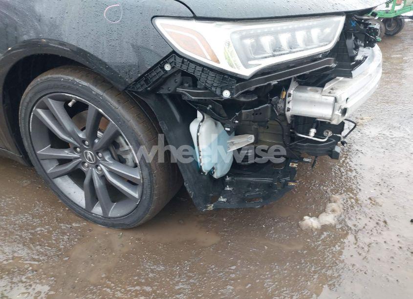 Photo 17 of 2018 Acura Tlx (VIN 19UUB1F31JA001500)