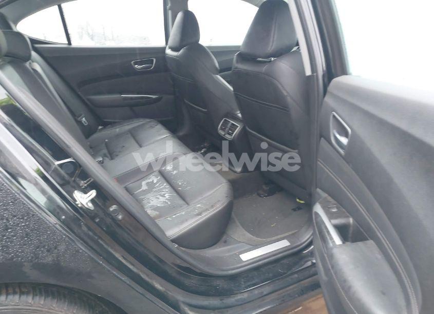 Photo 8 of 2018 Acura Tlx (VIN 19UUB1F31JA001500)