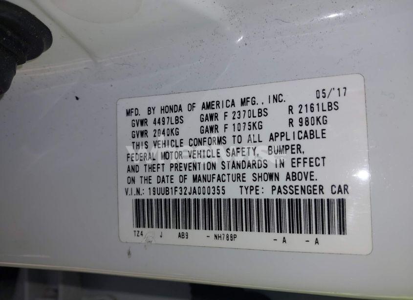 Photo 9 of 2018 Acura Tlx (VIN 19UUB1F32JA000355)