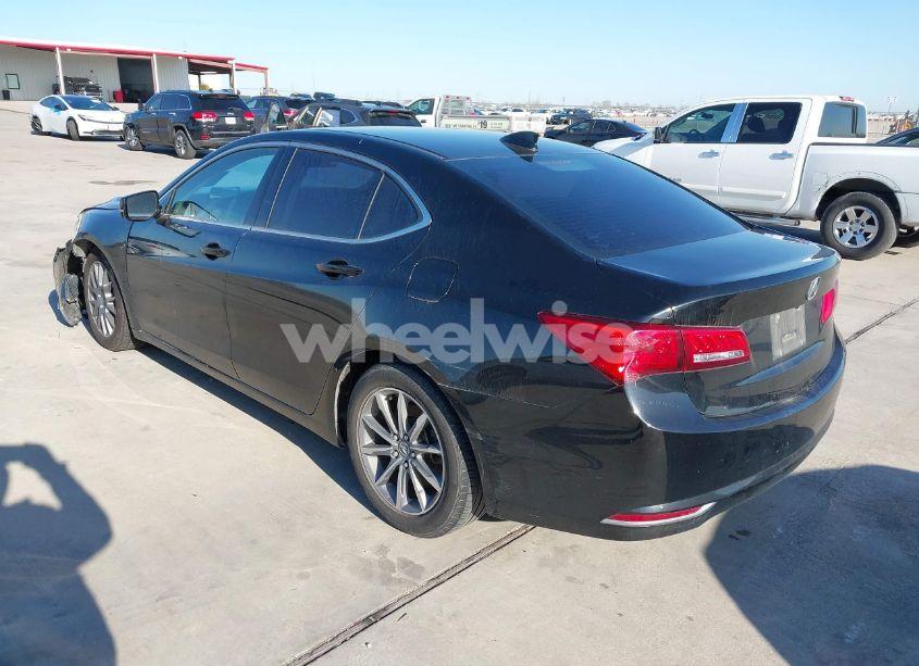 Photo 3 of 2018 Acura Tlx (VIN 19UUB1F32JA003708)