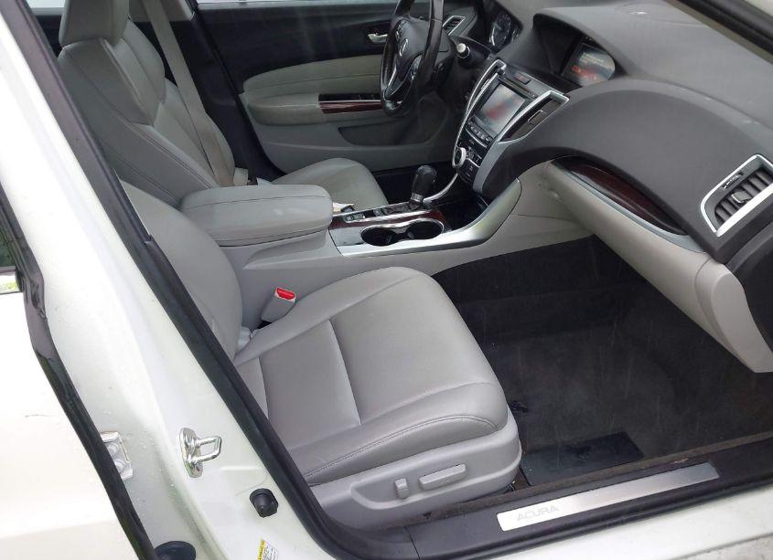 Photo 5 of 2016 Acura Tlx (VIN 19UUB1F33GA005606)