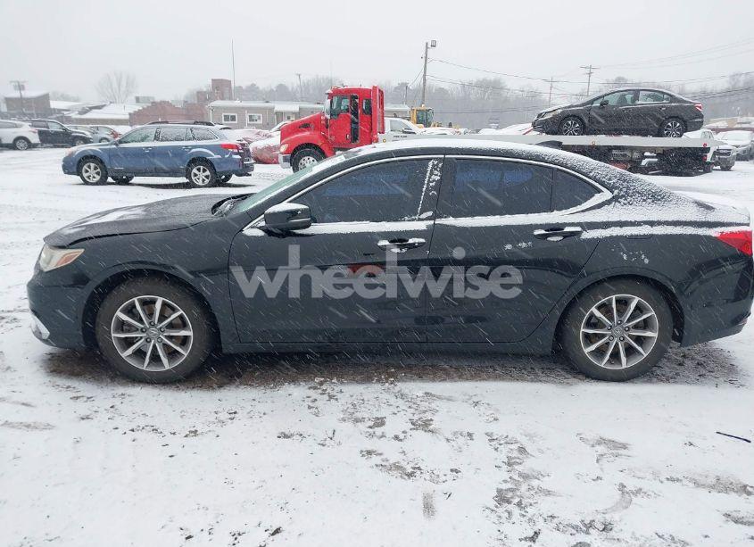 Photo 14 of 2018 Acura Tlx (VIN 19UUB1F33JA001045)