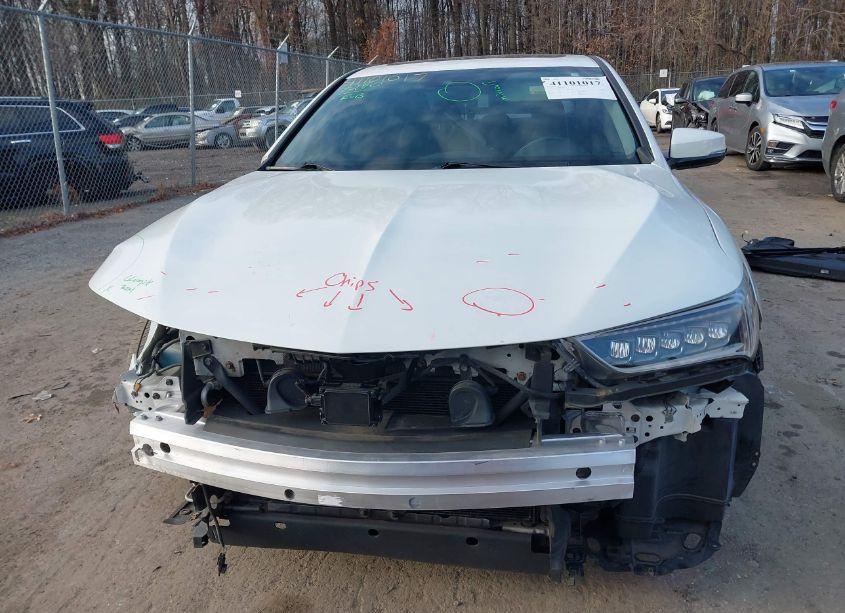 Photo 13 of 2018 Acura Tlx (VIN 19UUB1F33JA004155)