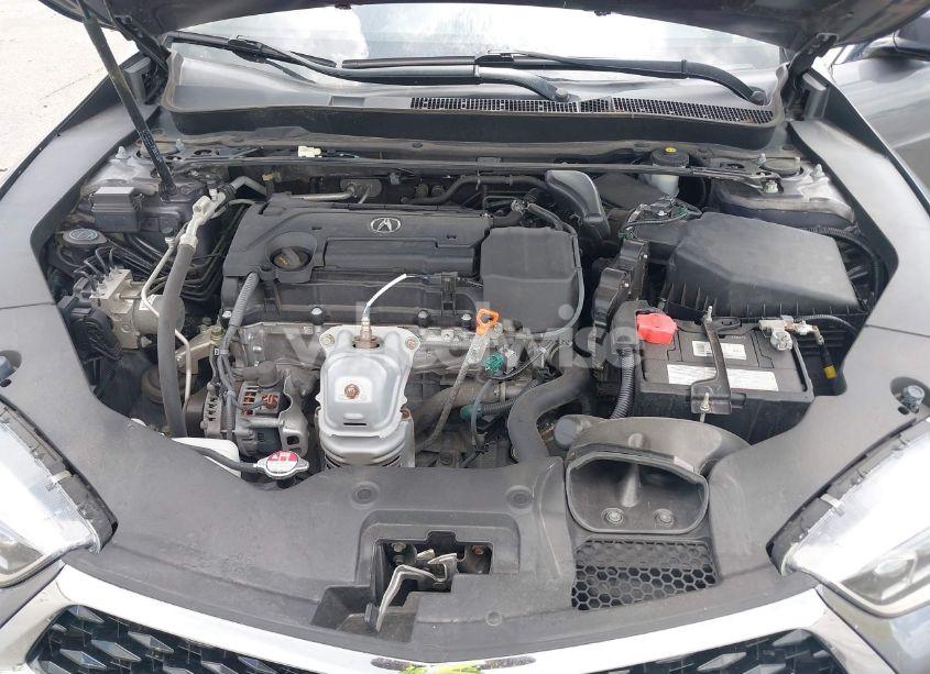 Photo 10 of 2018 Acura Tlx (VIN 19UUB1F34JA003483)