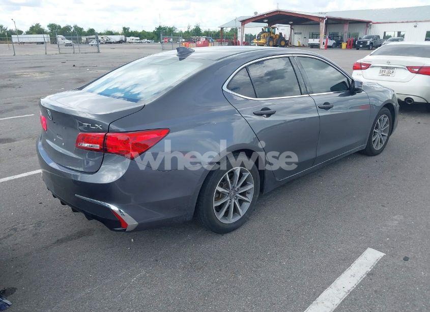 Photo 4 of 2018 Acura Tlx (VIN 19UUB1F34JA003483)