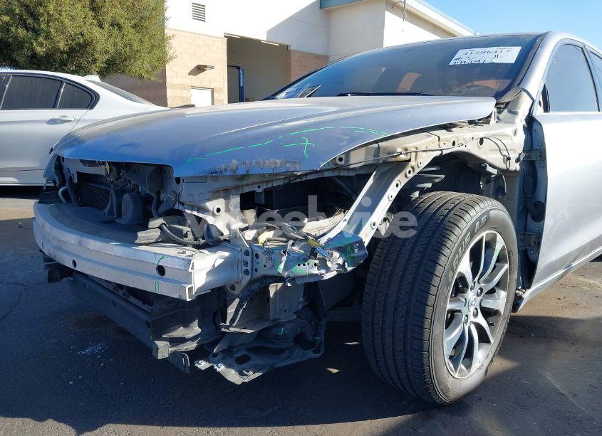 Photo 6 of 2015 Acura Tlx (VIN 19UUB1F35FA026102)