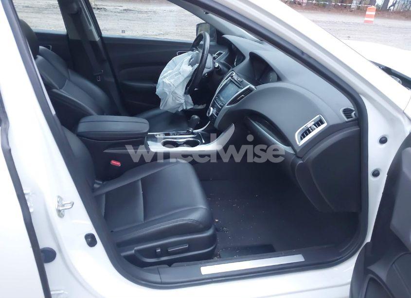 Photo 5 of 2020 Acura Tlx STANDARD (VIN 19UUB1F36LA016691)