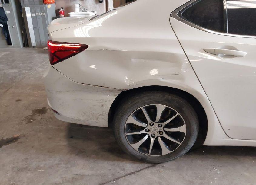 Photo 6 of 2015 Acura Tlx (VIN 19UUB1F39FA024319)