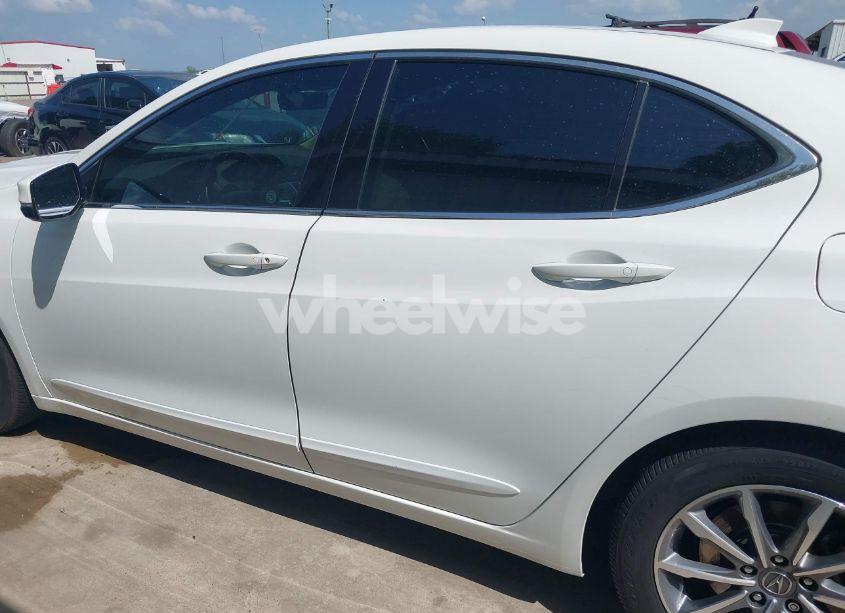 Photo 14 of 2018 Acura Tlx TECH PKG (VIN 19UUB1F51JA001126)