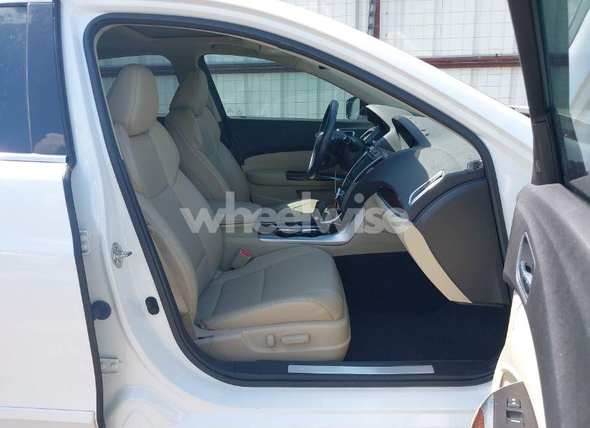 Photo 5 of 2018 Acura Tlx TECH PKG (VIN 19UUB1F51JA001126)