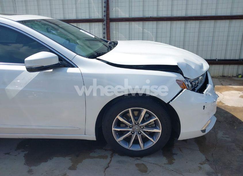 Photo 6 of 2018 Acura Tlx TECH PKG (VIN 19UUB1F51JA001126)