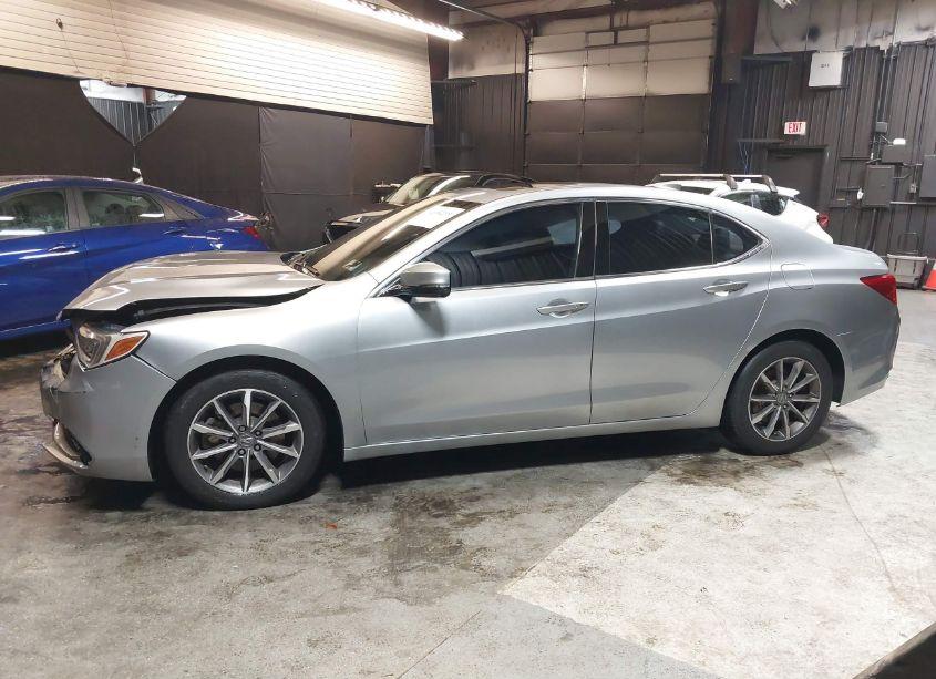 Photo 14 of 2020 Acura Tlx TECH PACKAGE (VIN 19UUB1F55LA001892)