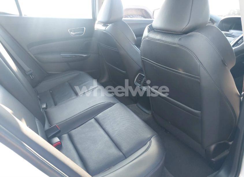 Photo 8 of 2018 Acura Tlx TECH PKG (VIN 19UUB1F5XJA000797)