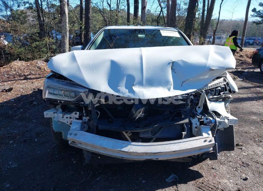 Photo 12 of 2018 Acura Tlx (VIN 19UUB2F39JA000973)