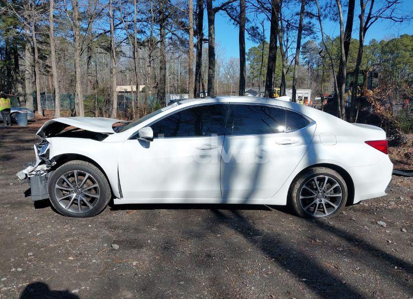 Photo 14 of 2018 Acura Tlx (VIN 19UUB2F39JA000973)