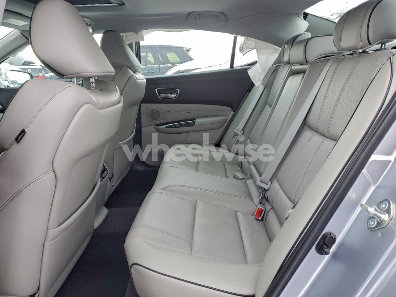 Photo 10 of 2019 ACURA TLX TECHNOLOGY (VIN 19UUB2F43KA008058)