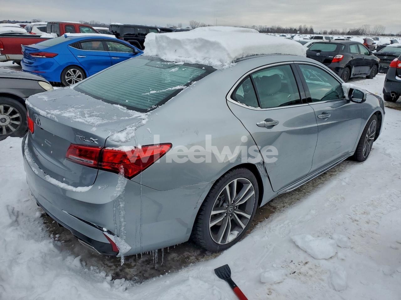 Photo 3 of 2019 ACURA TLX TECHNOLOGY (VIN 19UUB2F43KA008058)