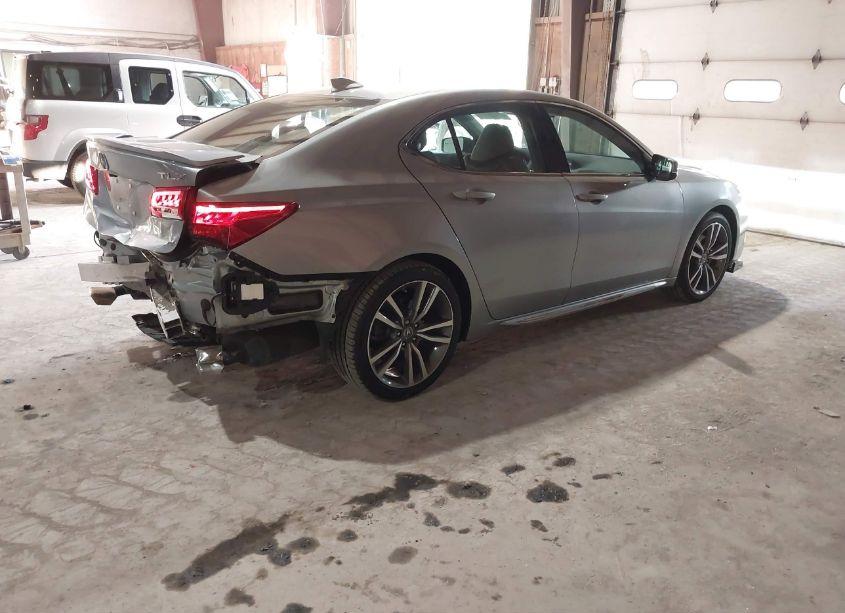Photo 4 of 2019 Acura Tlx TECH PKG (VIN 19UUB2F44KA010434)