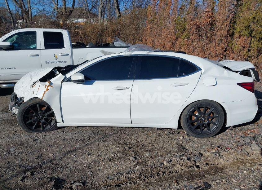 Photo 13 of 2015 Acura Tlx V6 TECH (VIN 19UUB2F53FA023531)