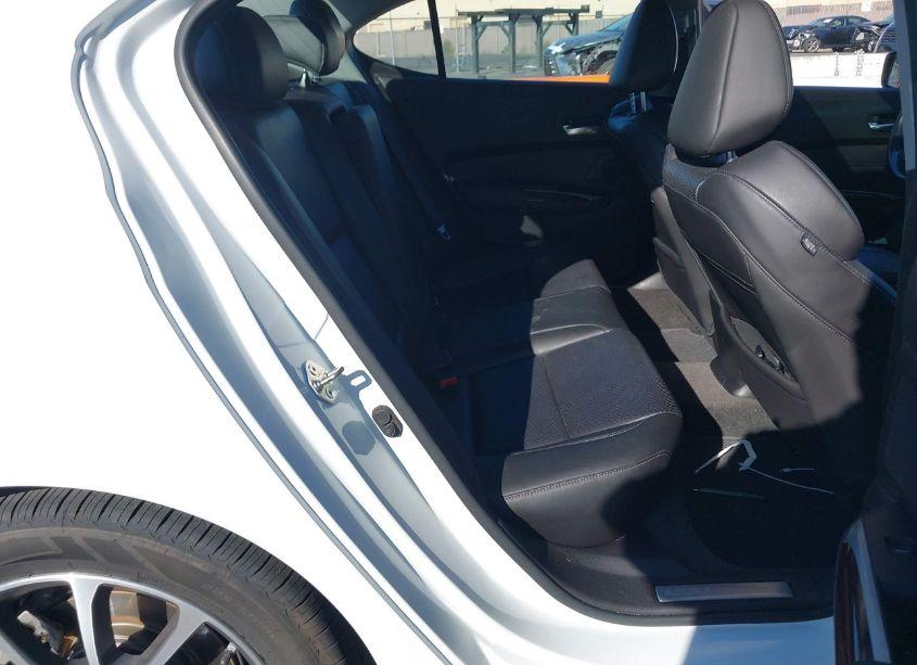 Photo 8 of 2015 Acura Tlx V6 TECH (VIN 19UUB2F56FA012569)